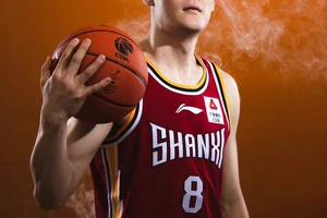 张宁个人资料及简介图片（篮坛北大三少之张宁个人简介）